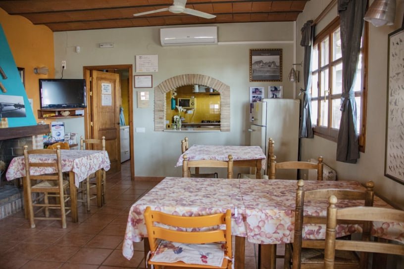 Imatge menjador amb xemeneia